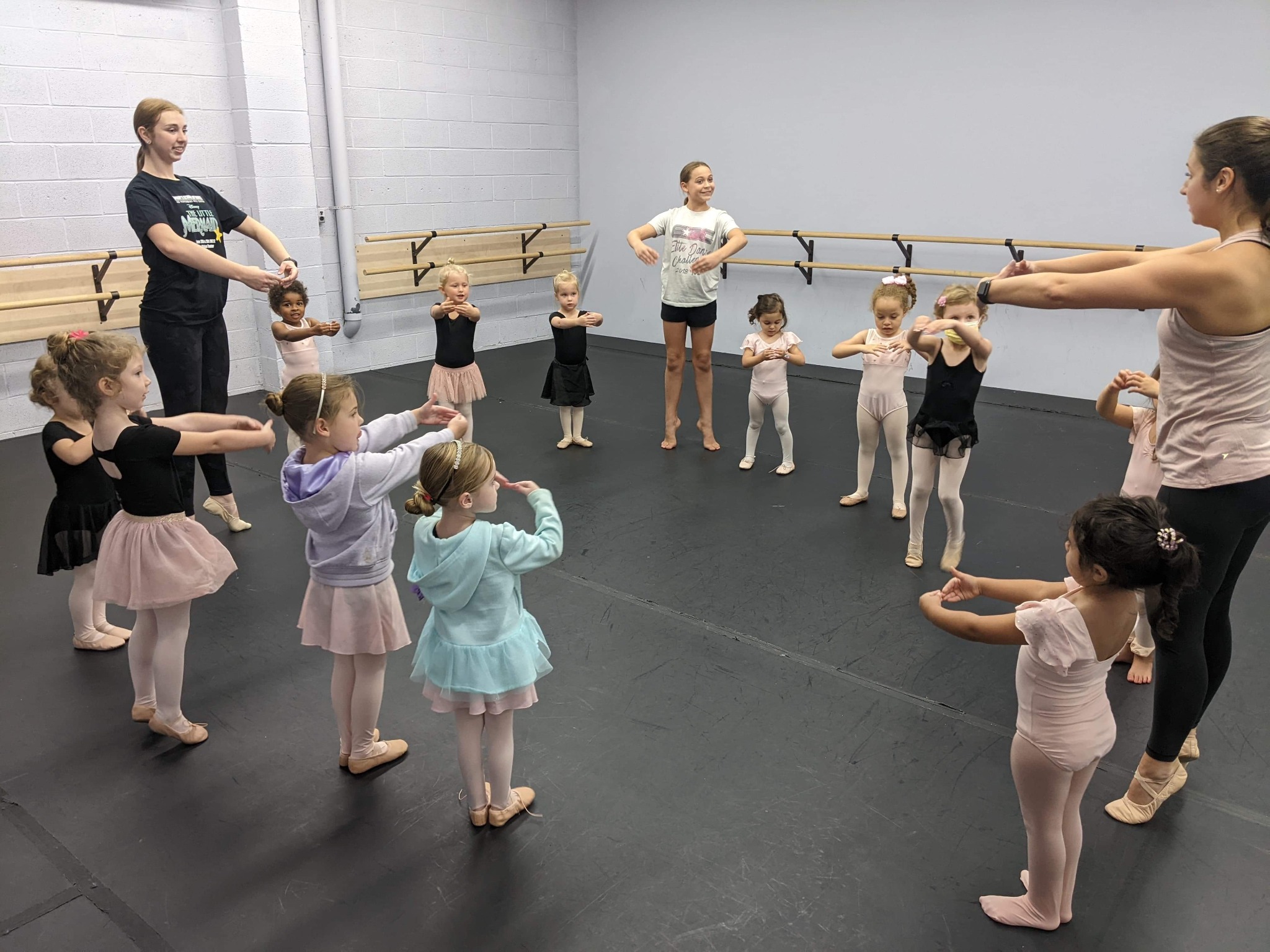 Tiffany's School of Dance & Performing Arts Center Dance Studio ad creative