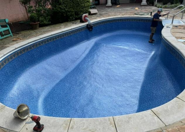 Sloan Custom Pools & Service Pool Service ad creative