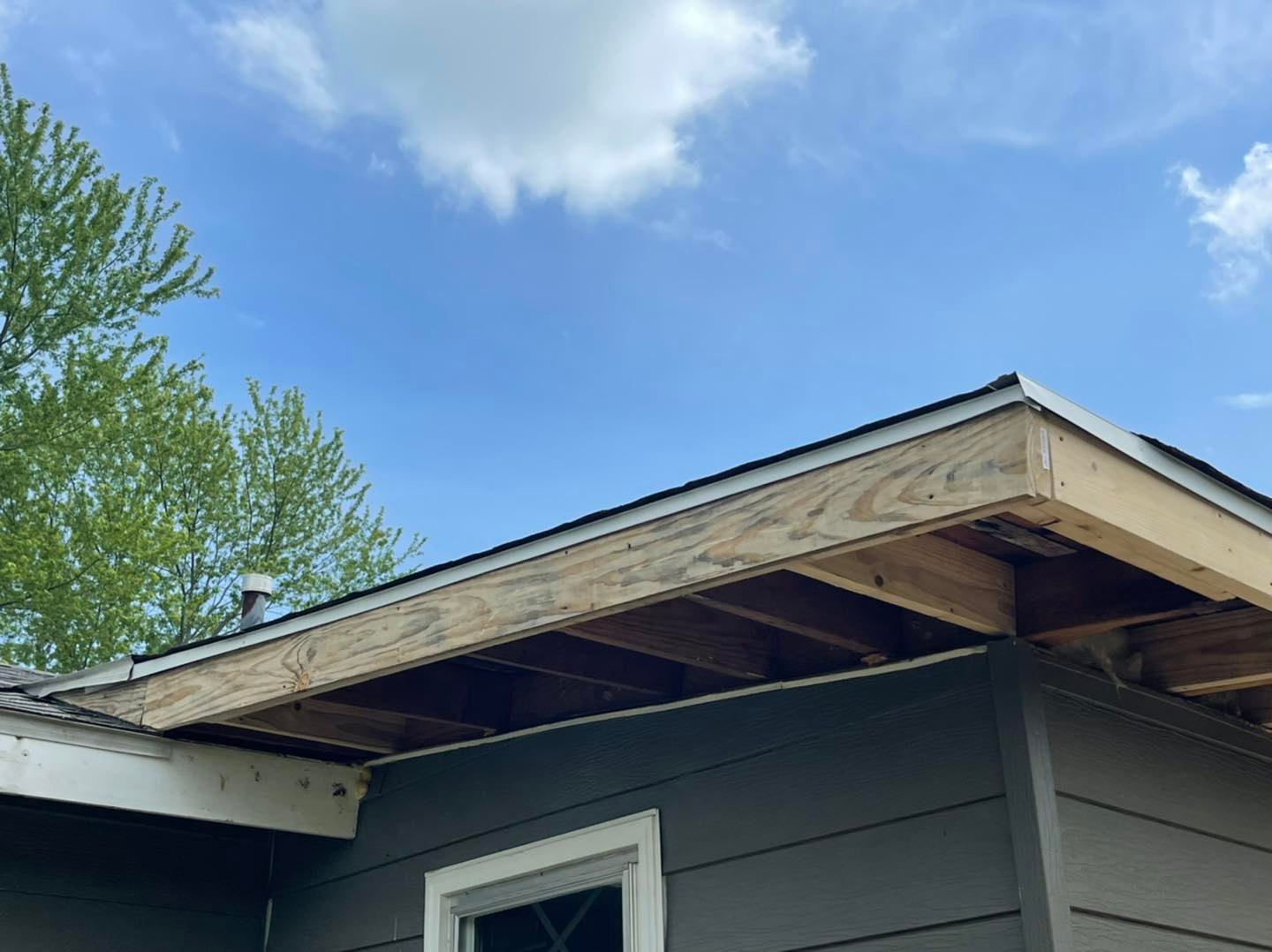 Seamless Designs, LLC