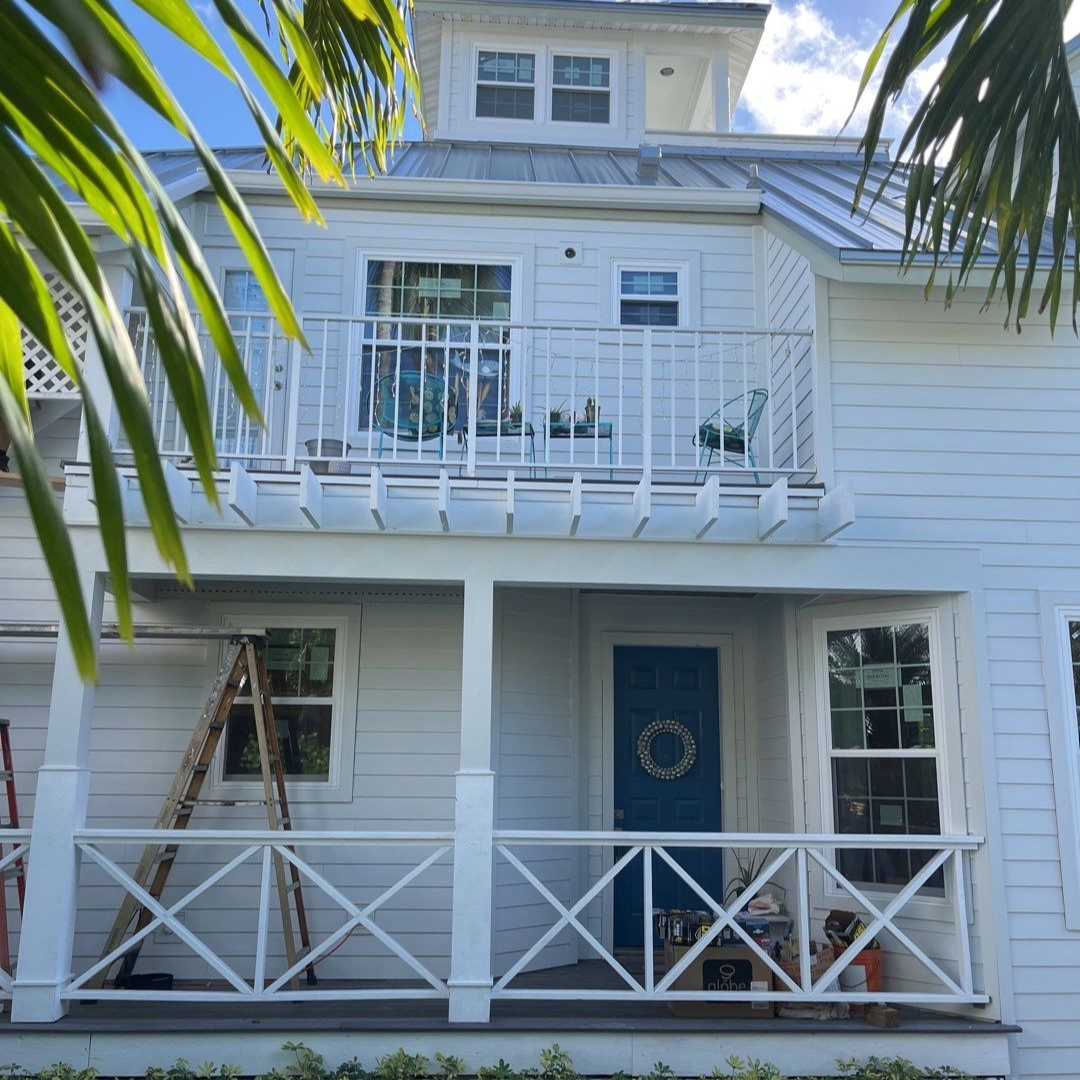 How Florida Homes Go From ‘Rotting Siding’ to a Beautiful Home