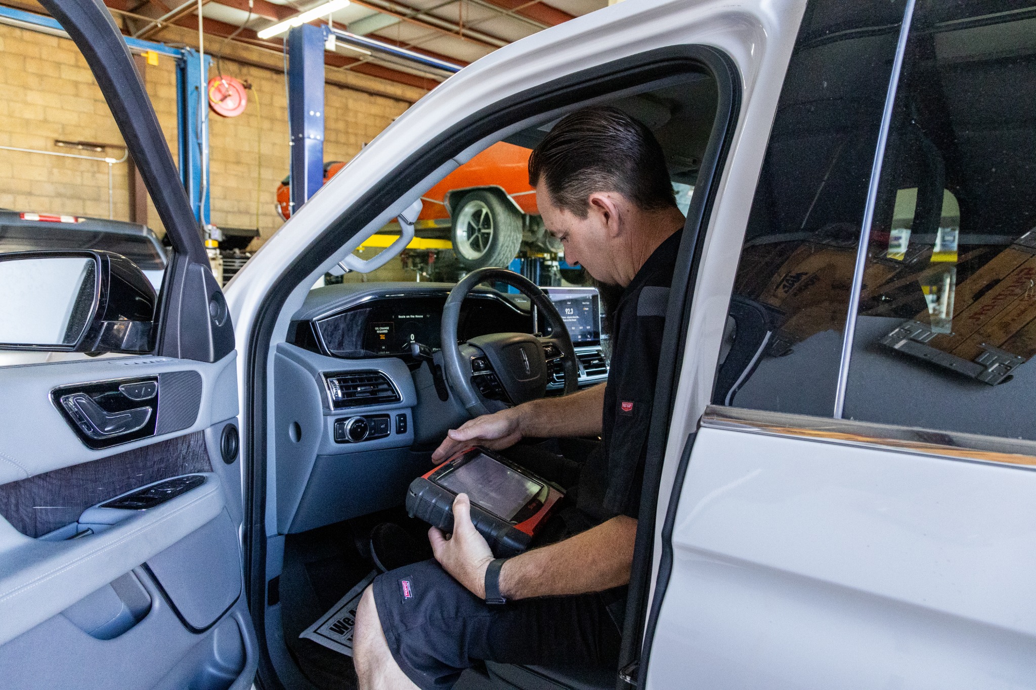 Mesa Auto Repair - 521 Automotive