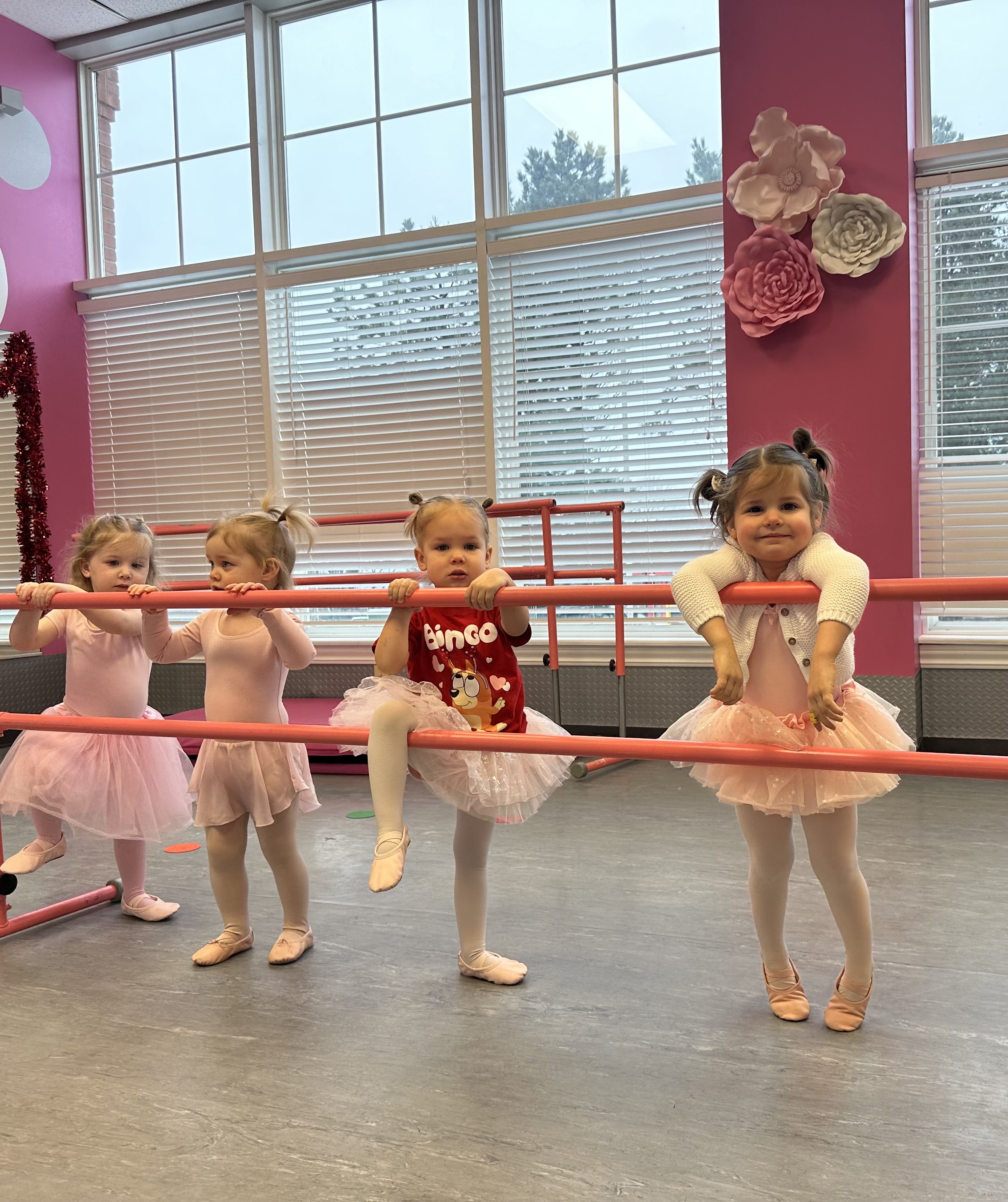 Dancexcel Dance Studio ad creative