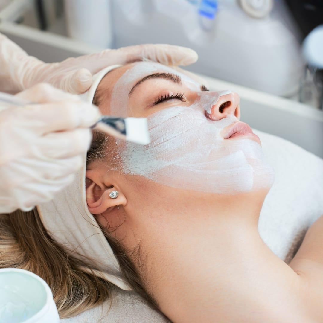 Refresh Your Look With Beauty Services