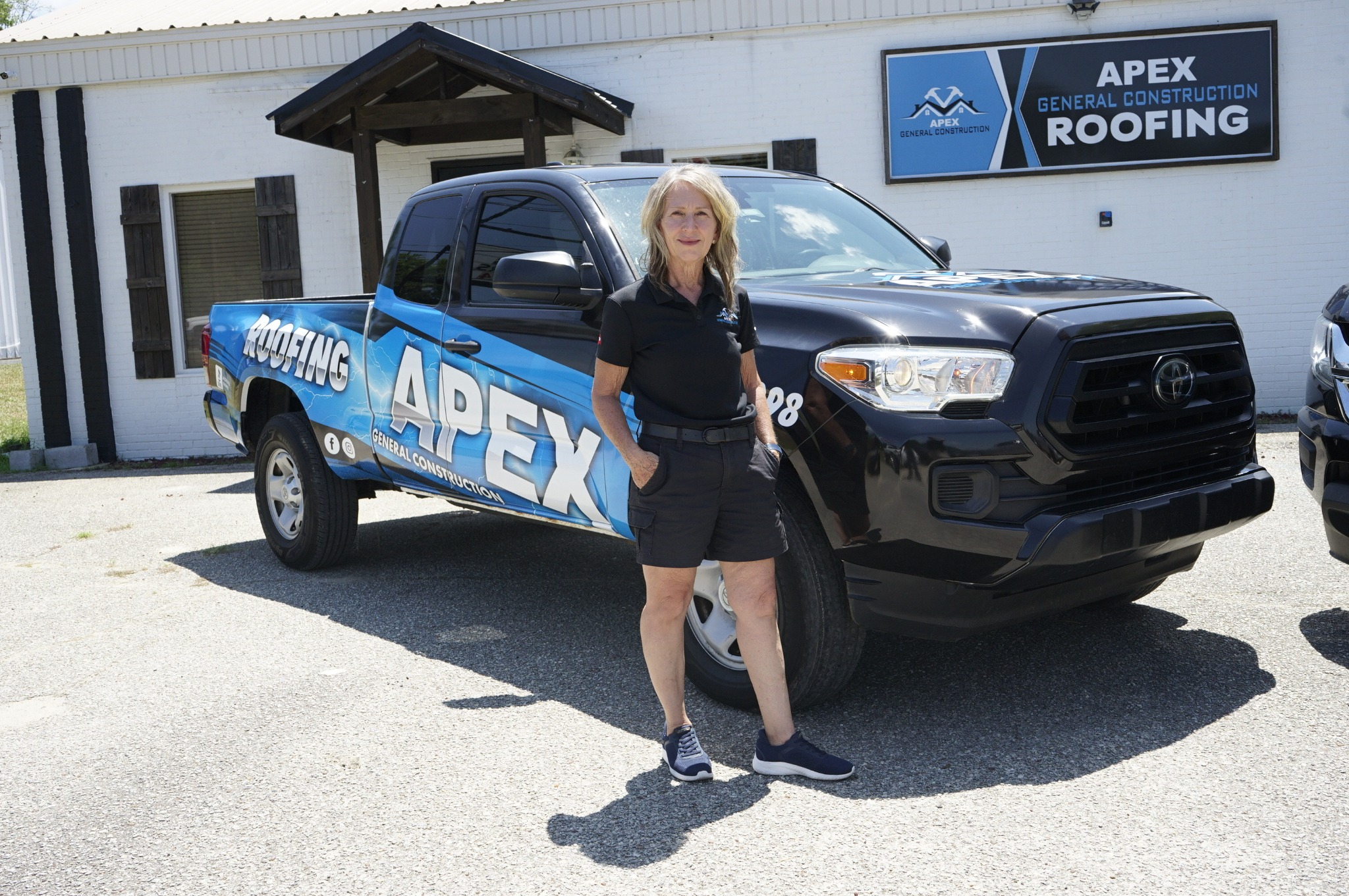 Need a New Roof? (Save 💰THOUSANDS💰)