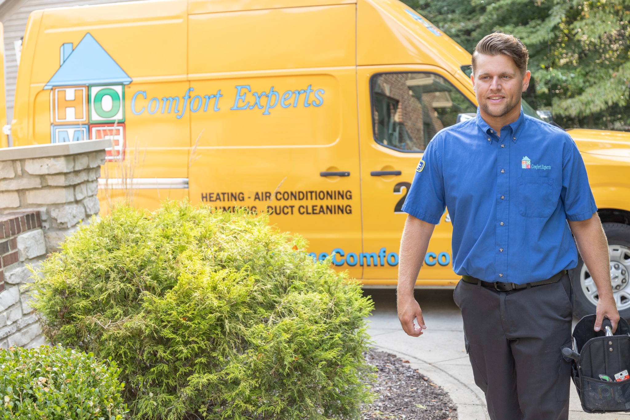 Home Comfort Experts General Contractor ad creative