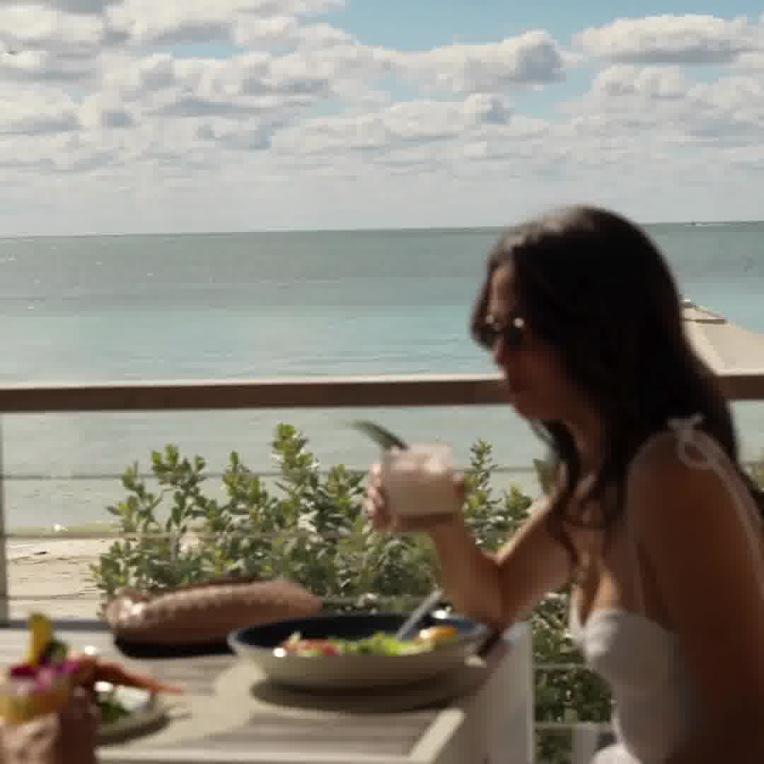 Four Marlins Oceanfront Dining Restaurant ad creative