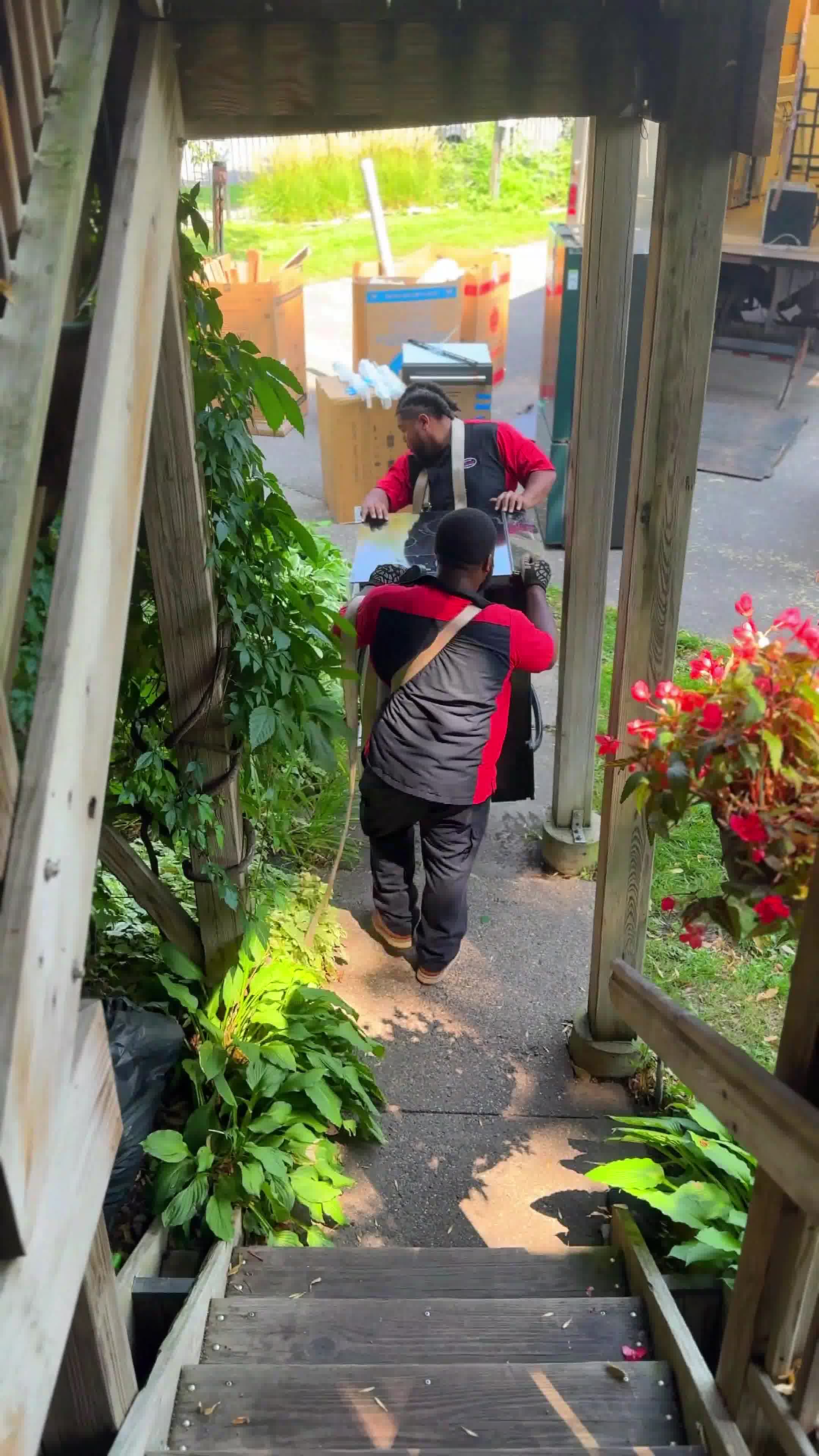 Warners' Stellian Appliance Auto Dealer ad creative