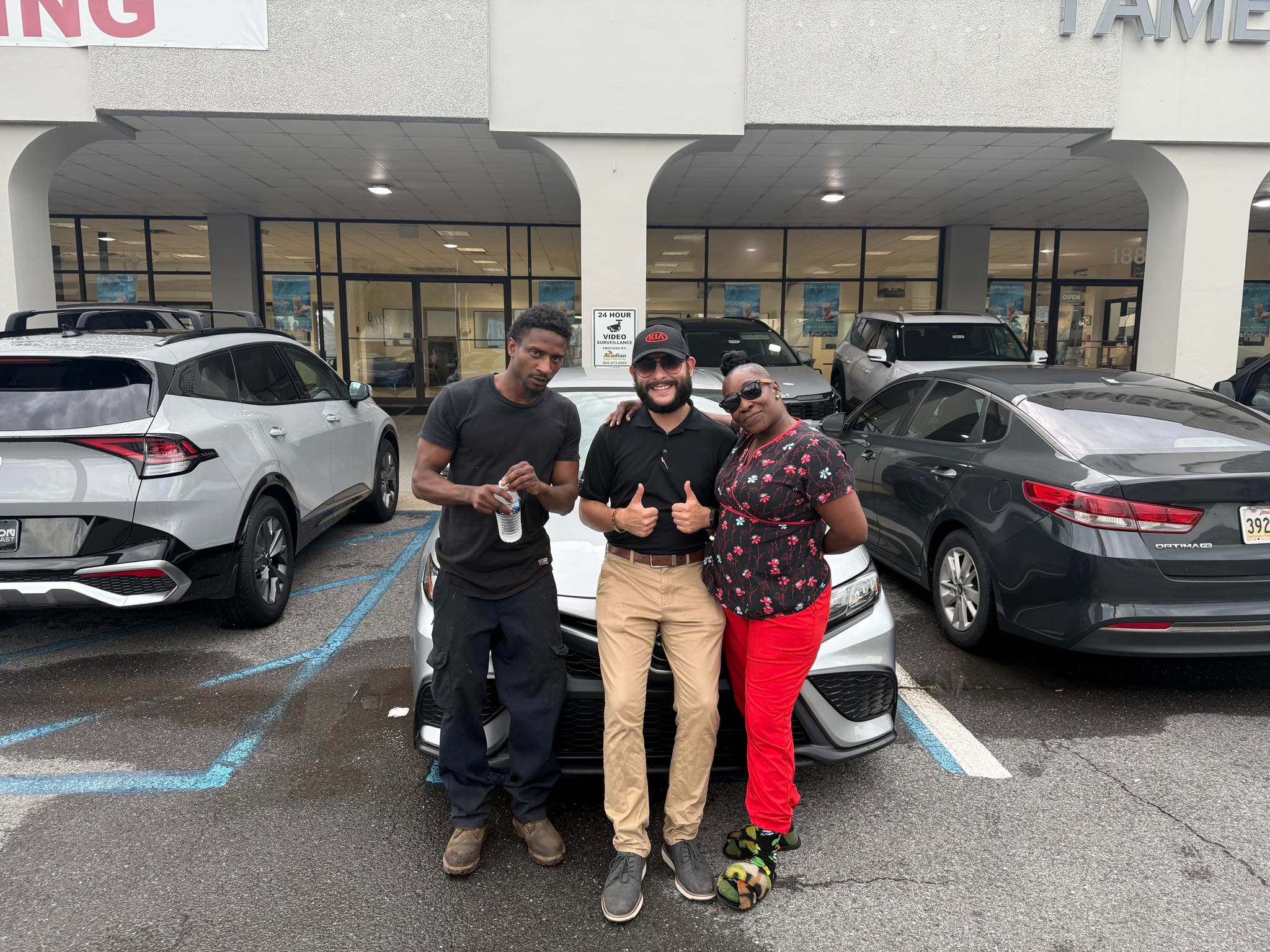 ⬇️ View our inventory & get more info!