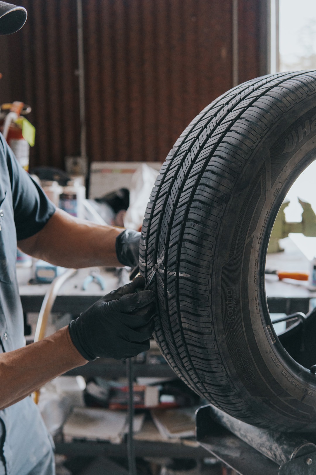 Jim & Tracy’s Alignment Tire Shop ad creative
