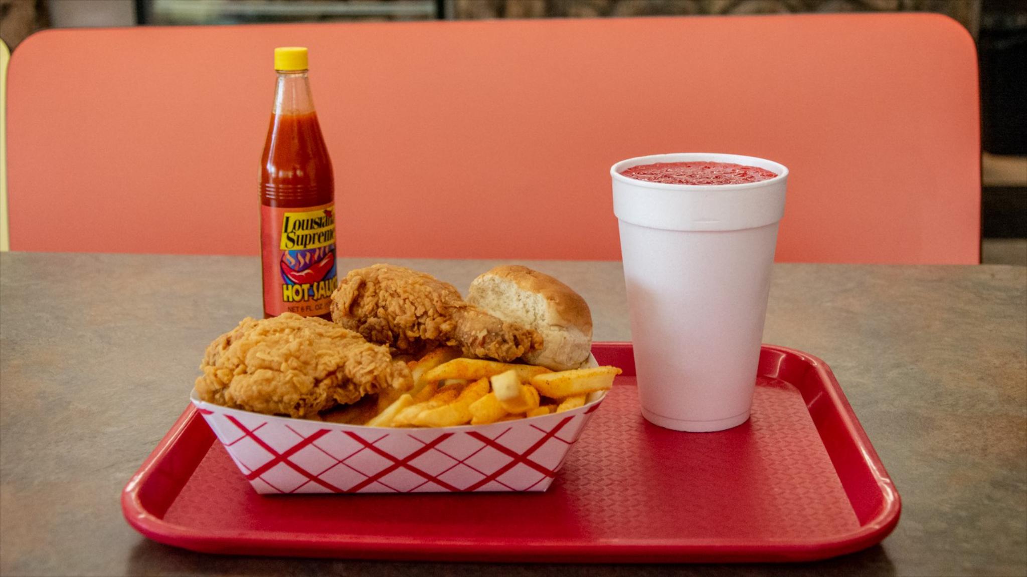 Mama's Fried Chicken Restaurant ad creative