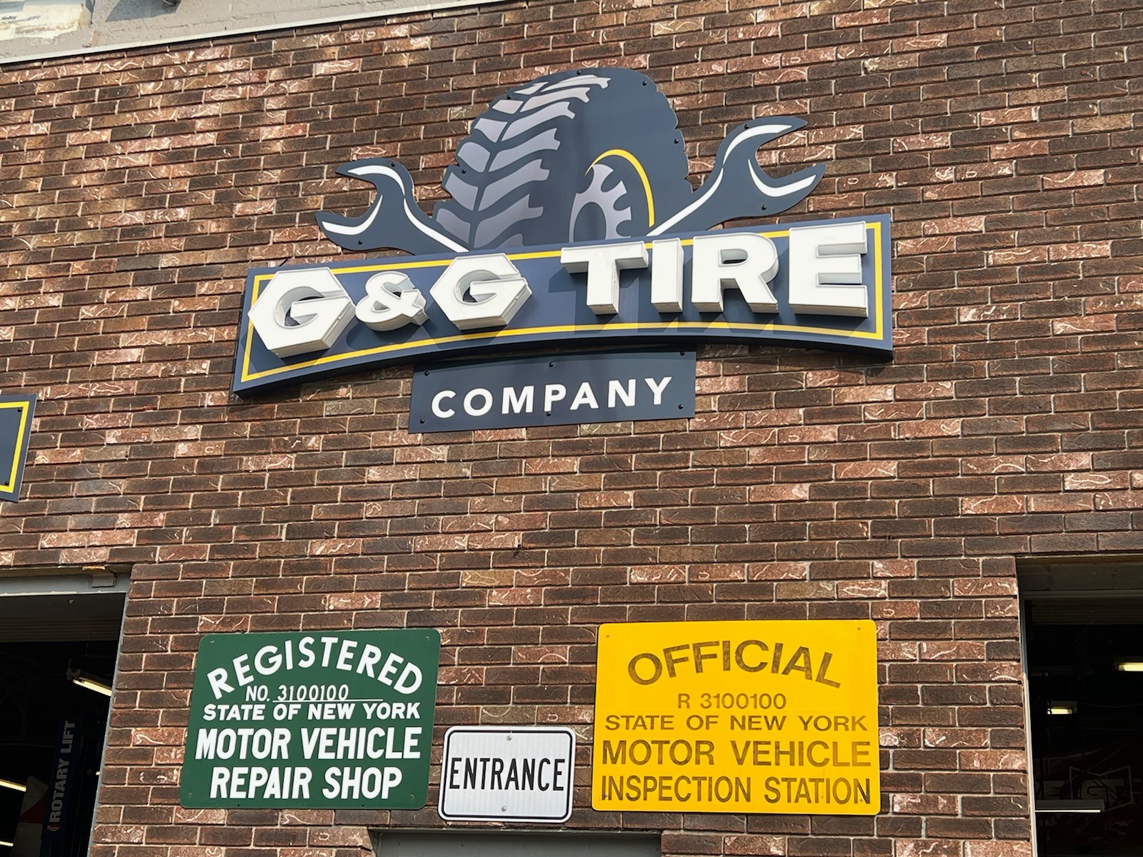 G & G Tire Company Inc. Tire Shop ad creative