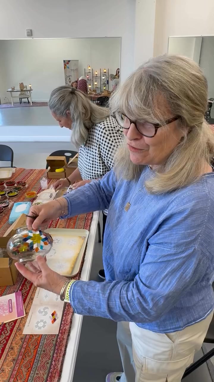 🔥 Make Your Own Mosaic Lamp!