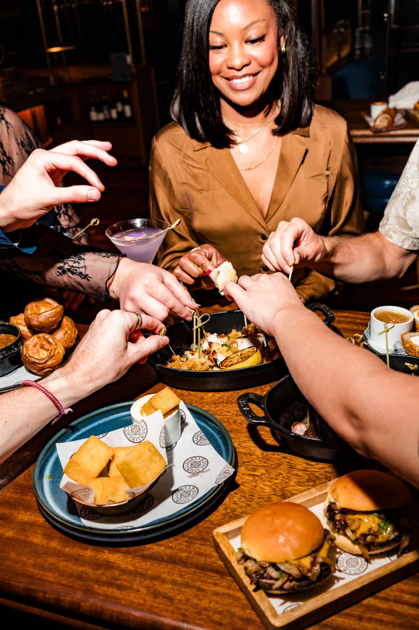 Hawksmoor Chicago Bar & Nightclub ad creative