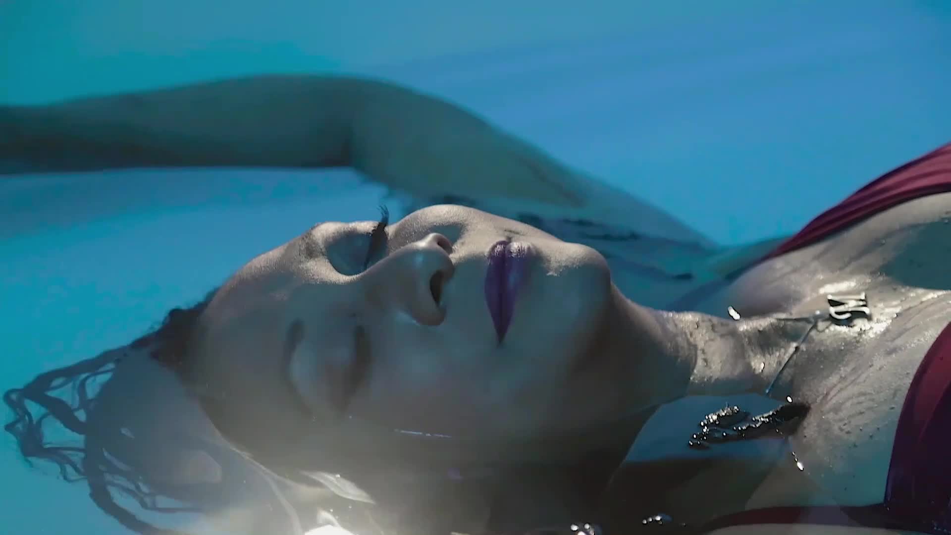 Isolate Flotation Center Wellness Center ad creative