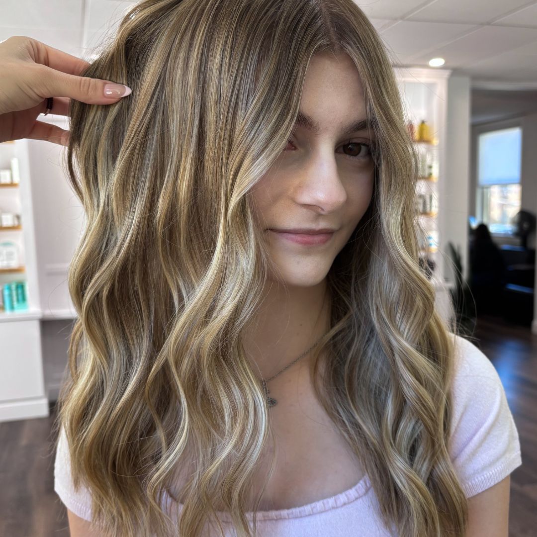 Elavina Salon and Spa