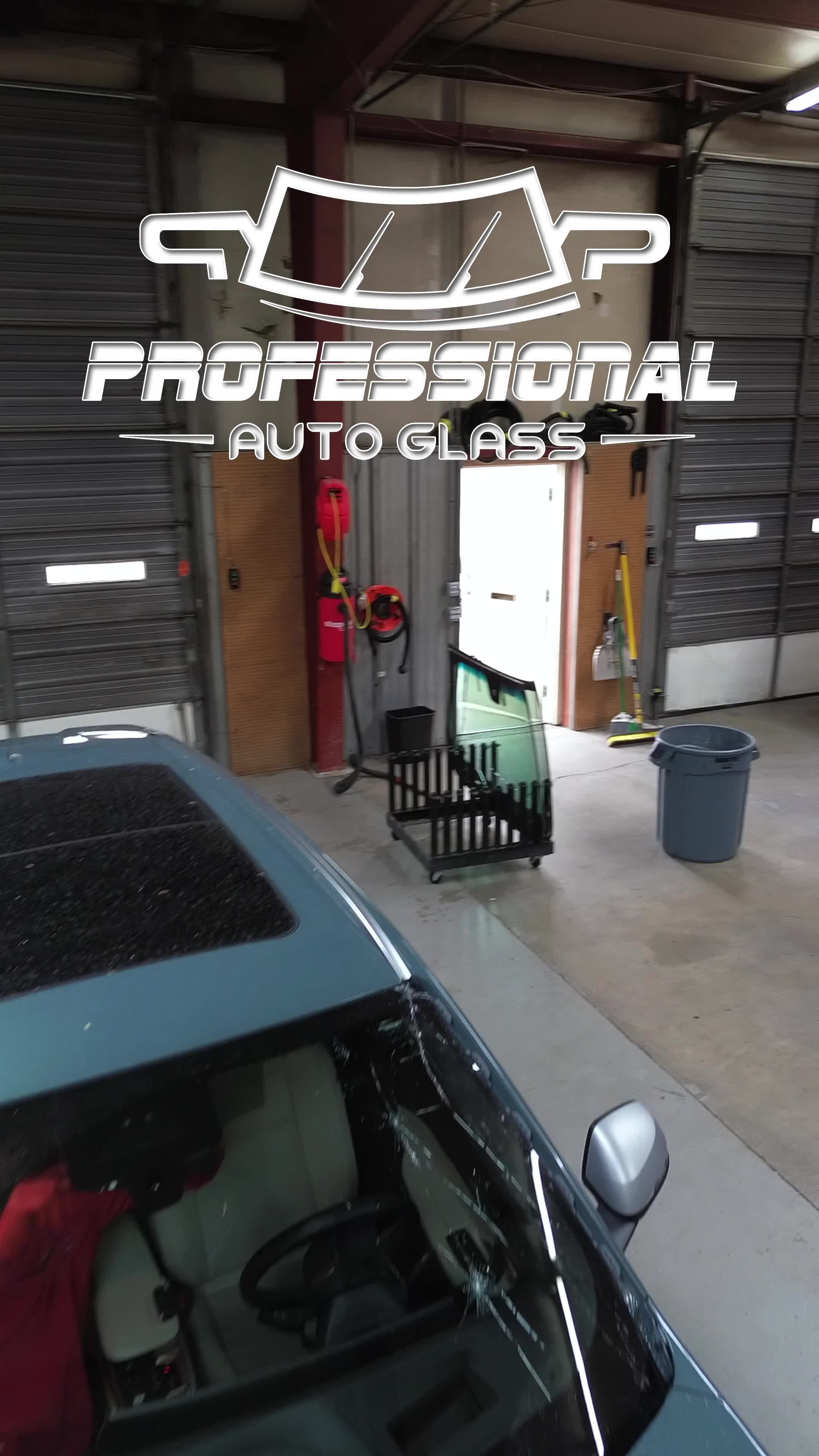 $25 OFF WINDSHIELD REPLACEMENTS