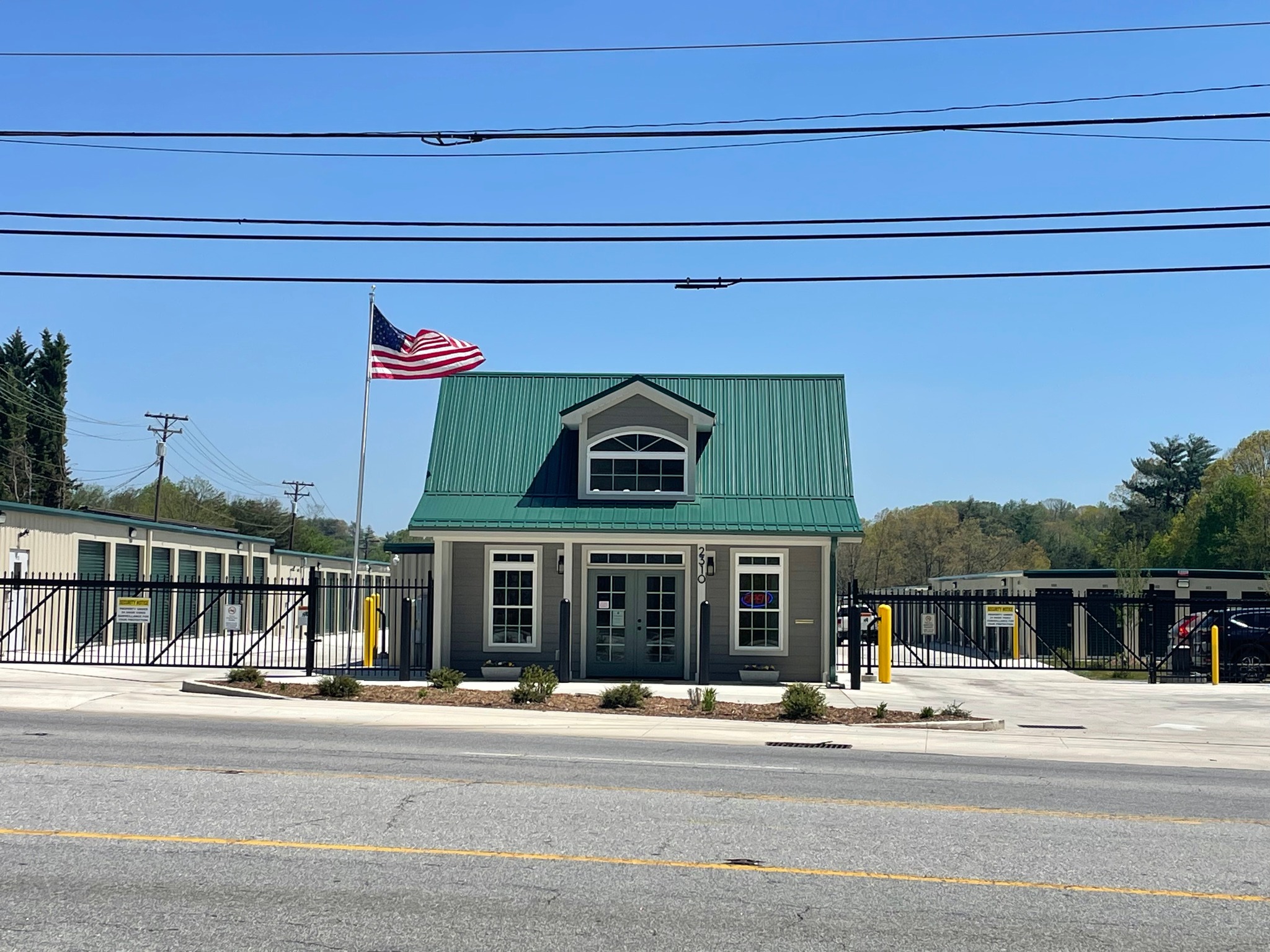 Hendersonville Self Storage options from WNC Eagle