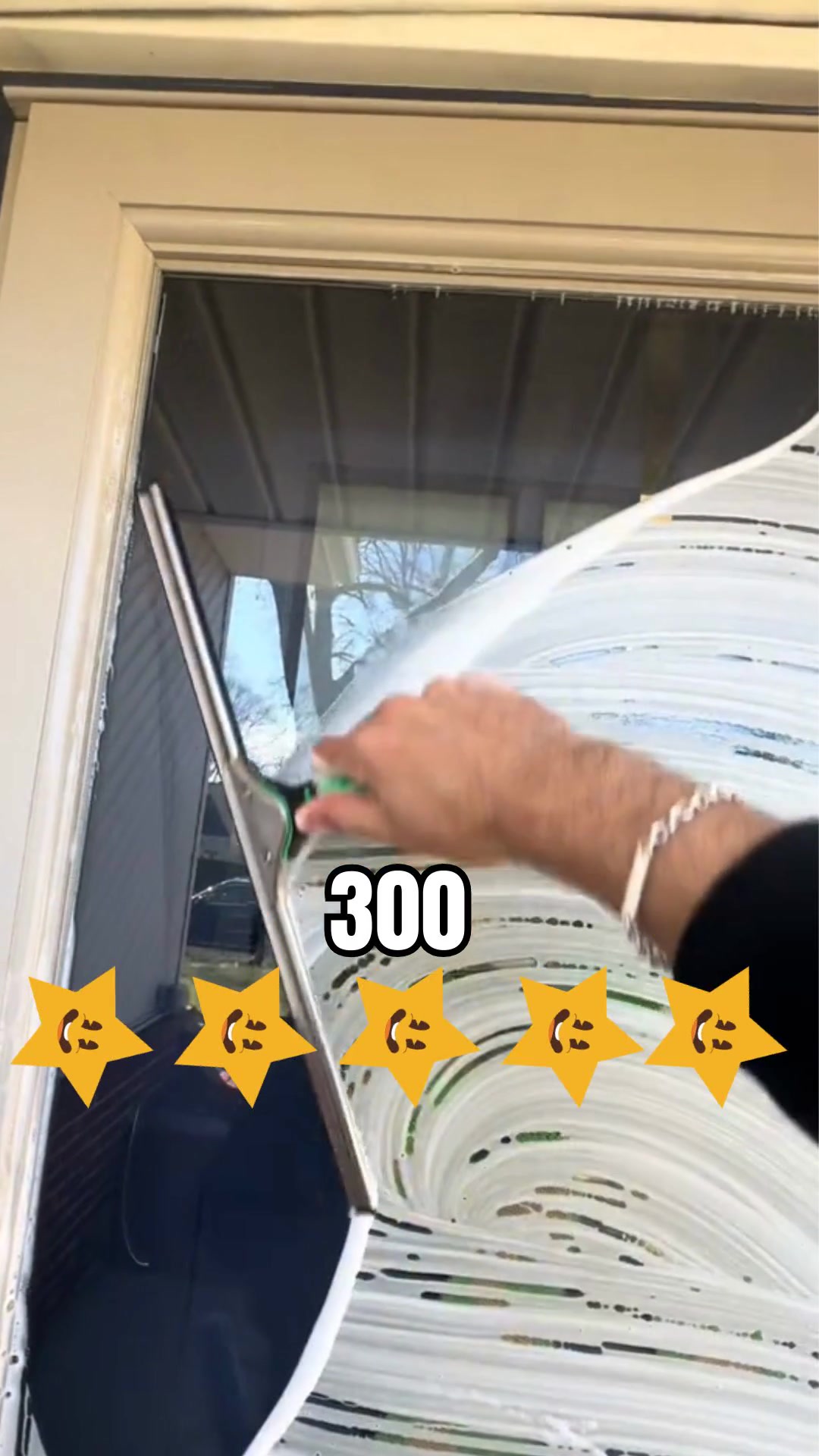 25% OFF FALL WINDOW CLEANING!