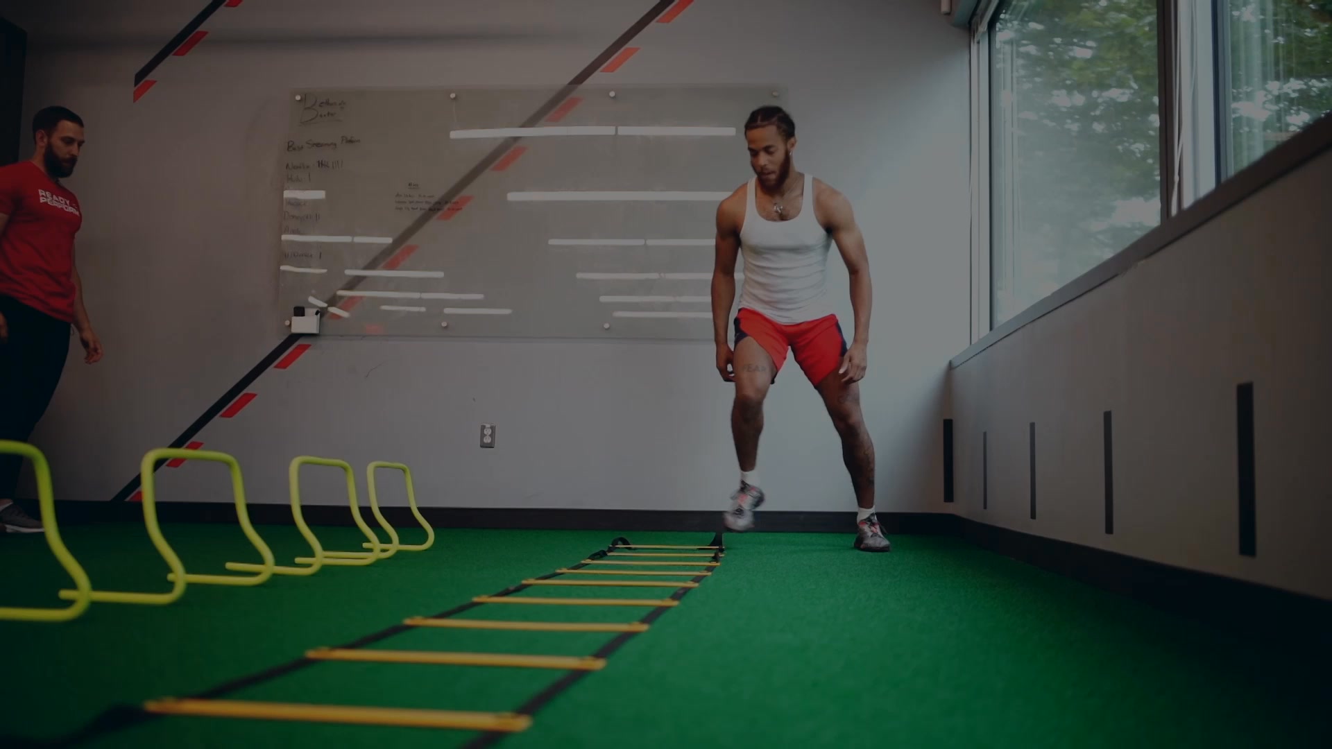 Rehab 2 Perform Physical Therapist ad creative