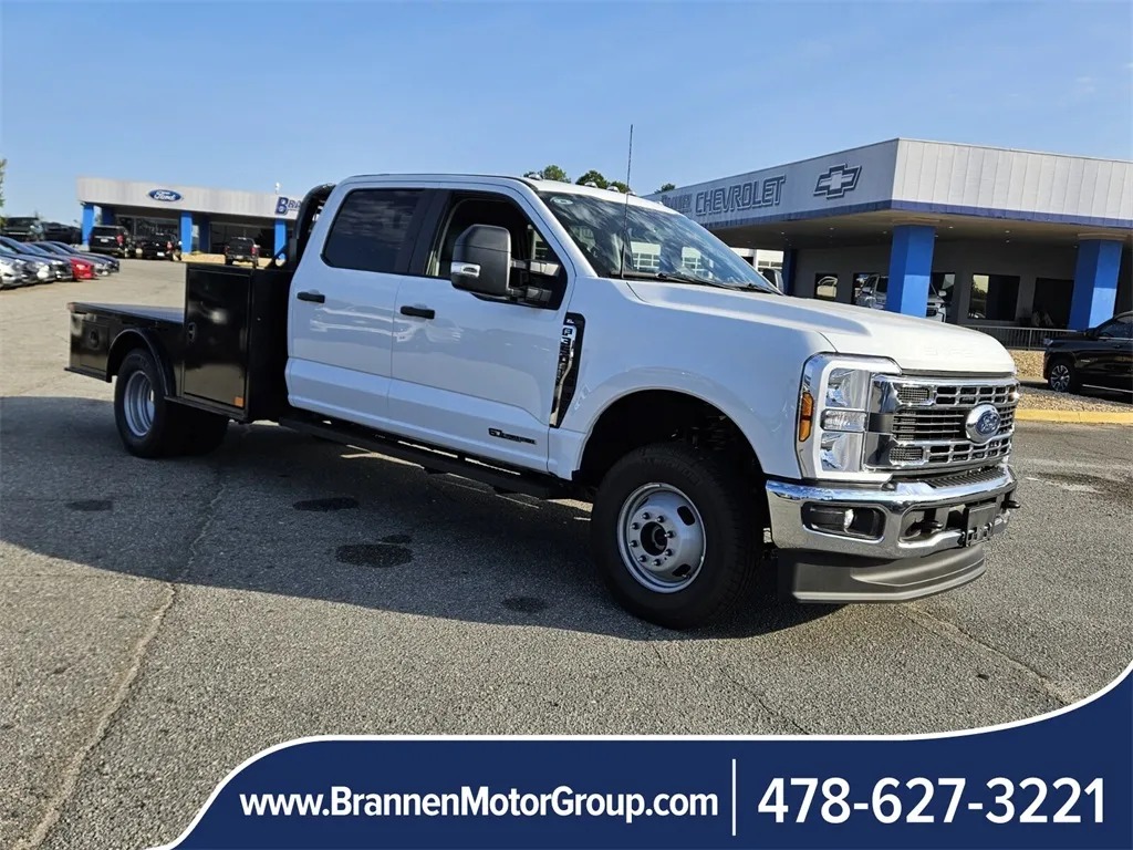New 2024 Ford Super Duty F-350 DRW XL