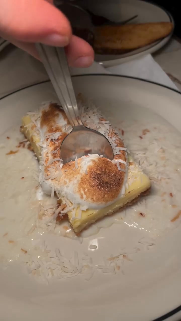 Albert’s Bar Bar & Nightclub ad creative