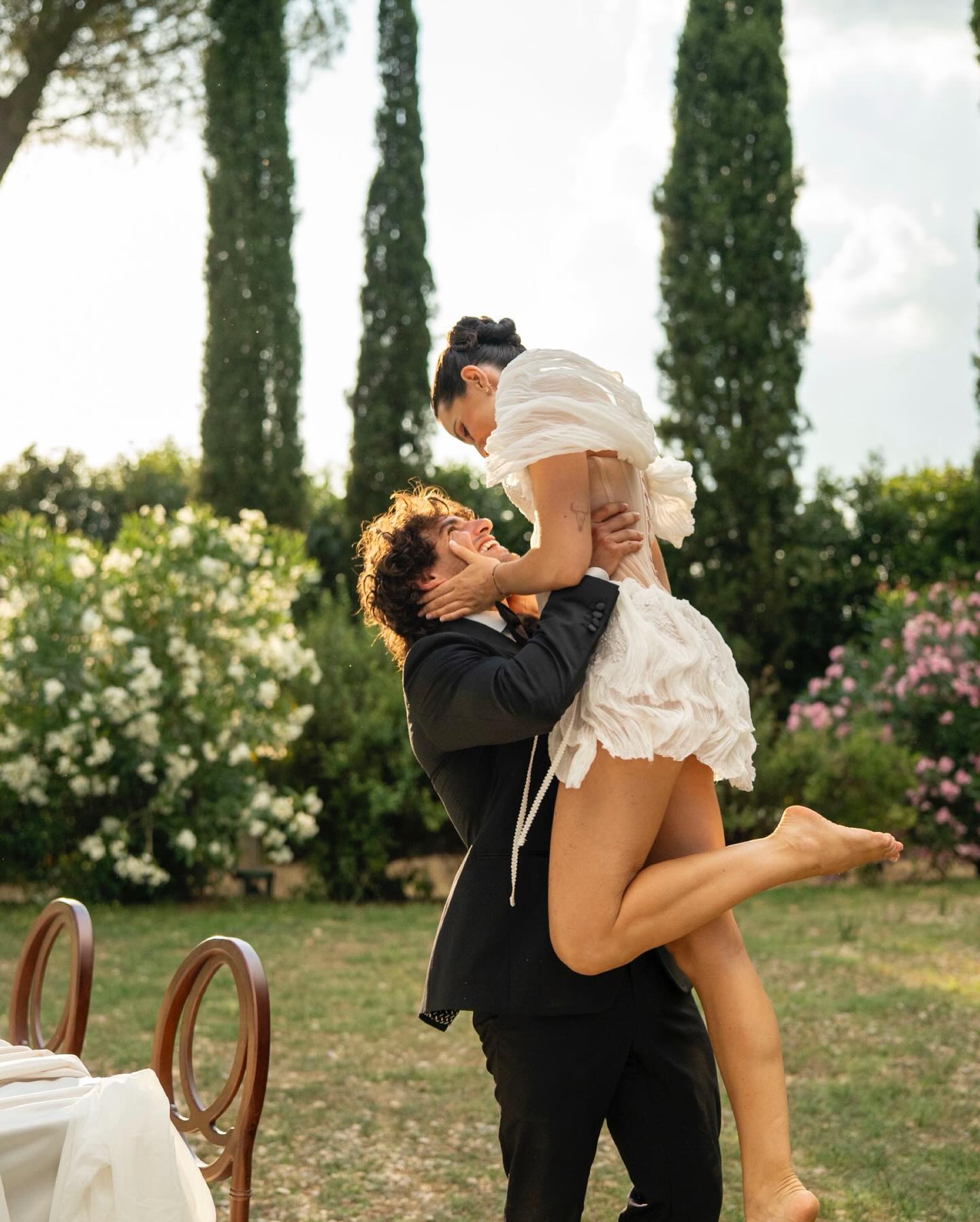 Frame & Vow Wedding Studio Photographer ad creative