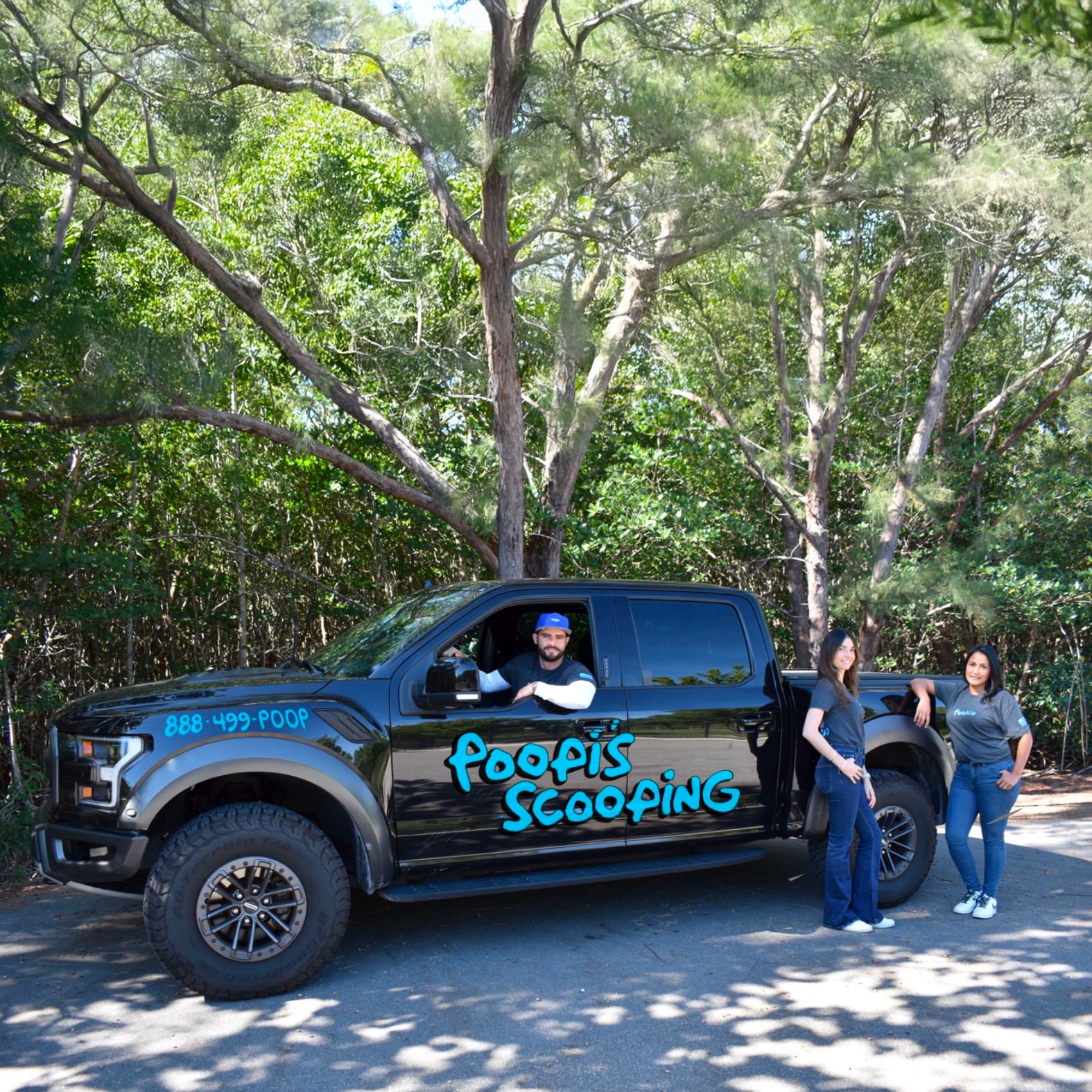 1st Cleaning Free w/ Weekly Service - Claim Your Offer ➡️