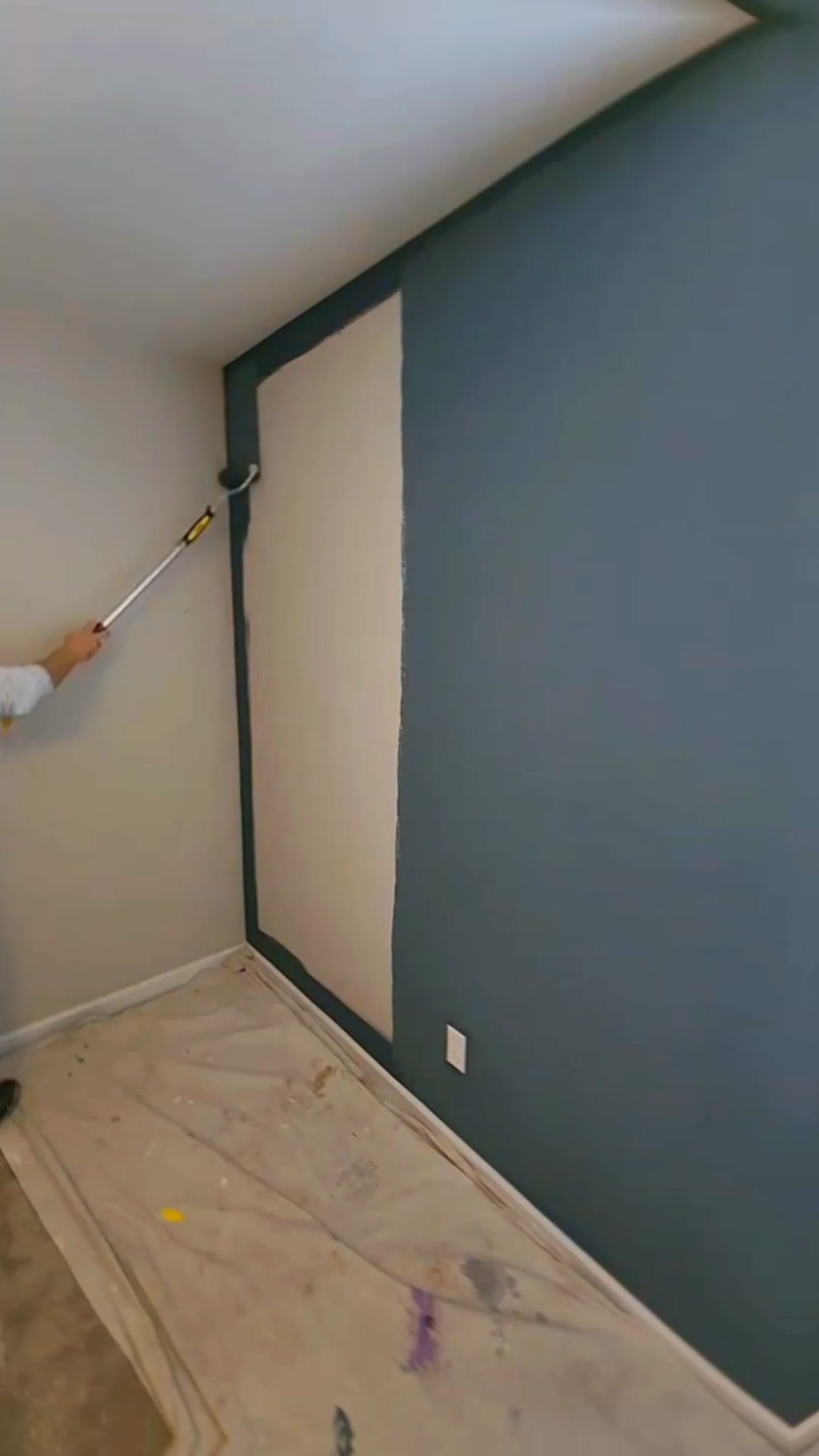 🏠 Get 10% OFF Your Interior Painting Project! 👉