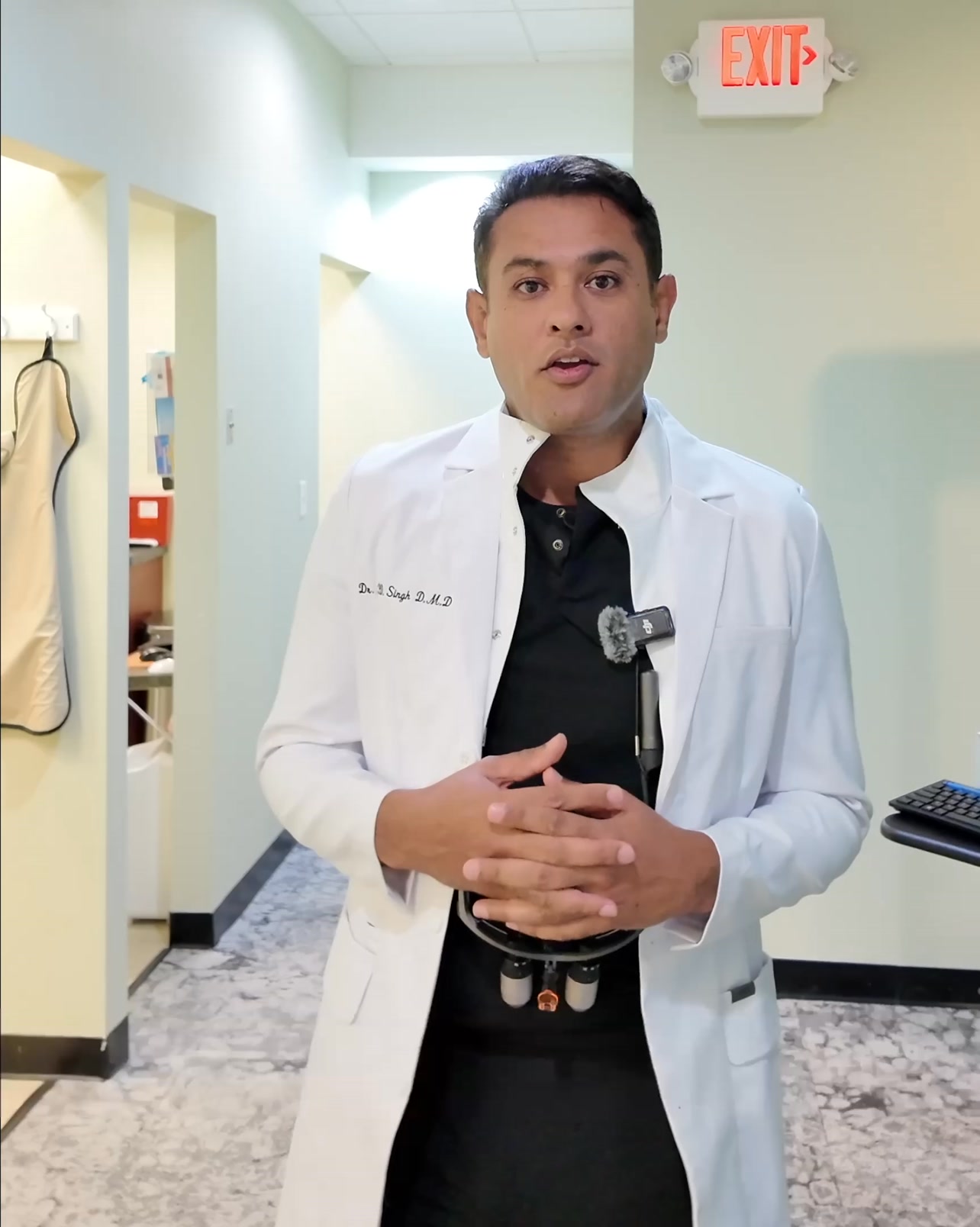 Smilistic Dental Care of N.Attleboro Implant Dentist ad creative