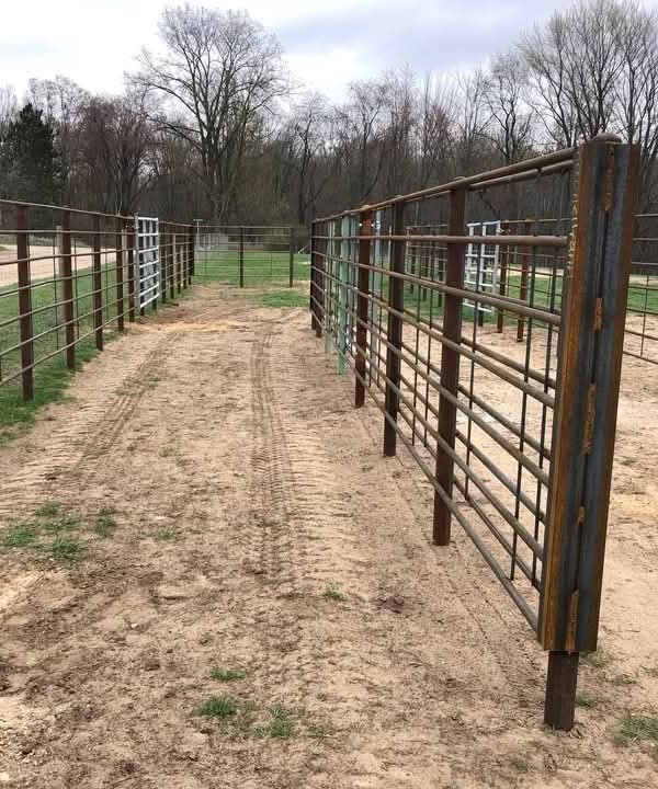 Iron Post Land and Fence Fencing ad creative