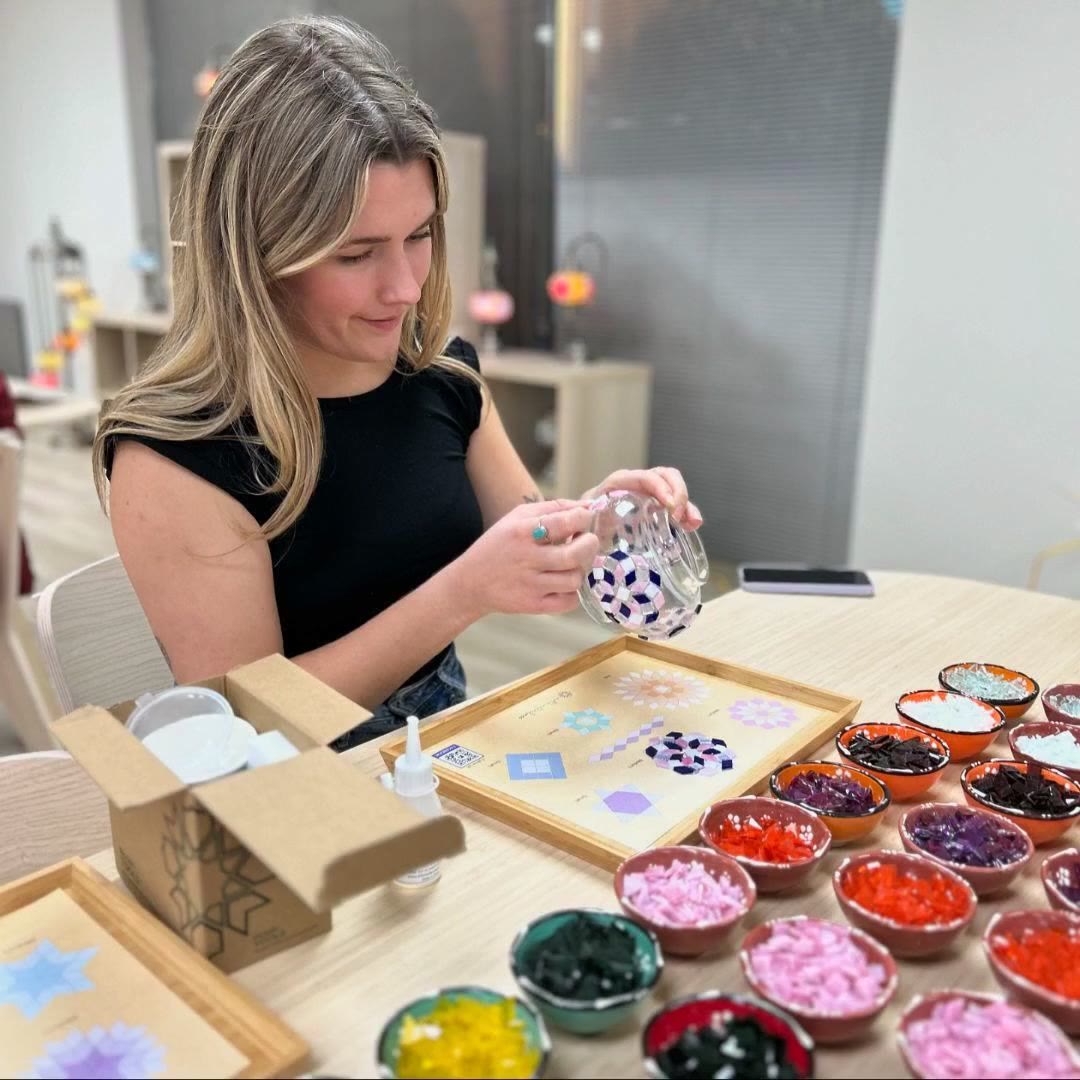 Art Masterclass USA Art Classes ad creative