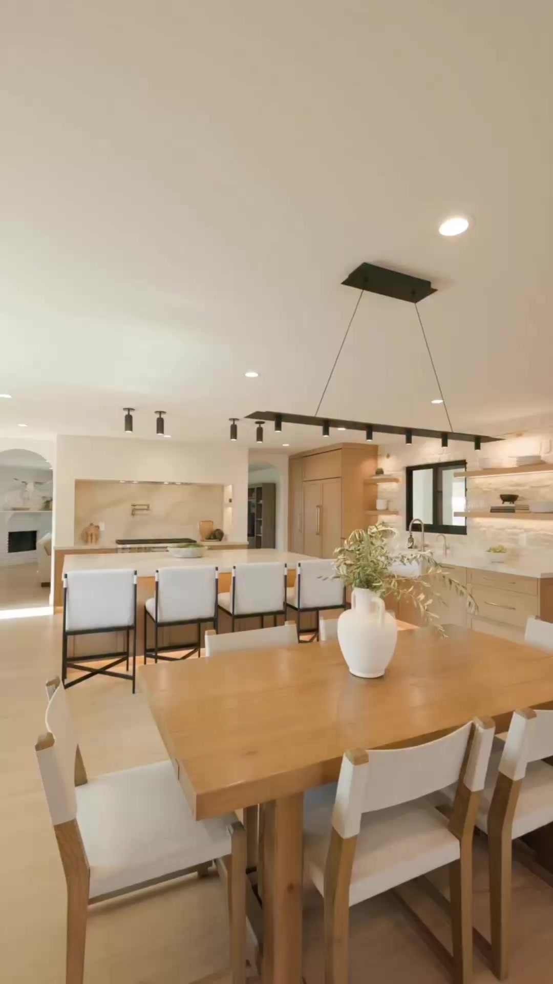 Get $2000 OFF Your Kitchen Remodel ⭐️