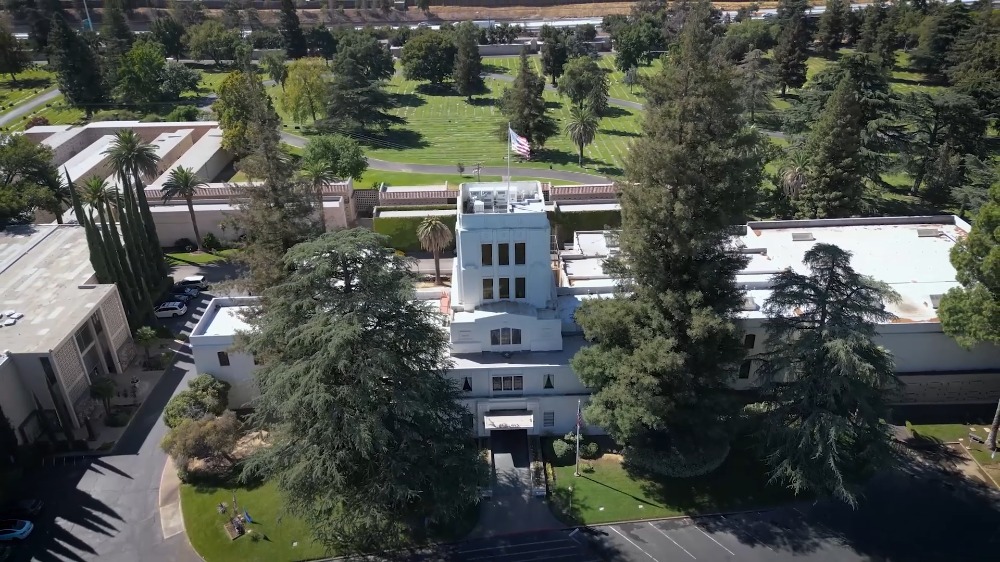 East Lawn - What Sets Us Apart