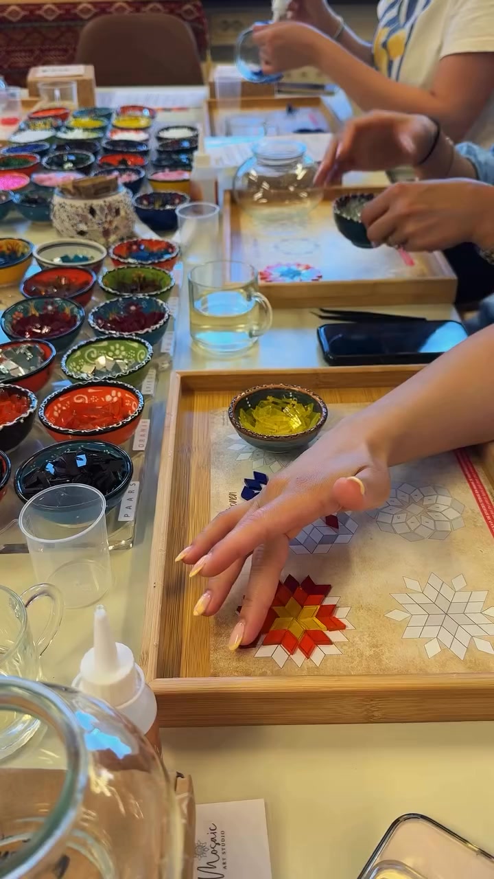 🔥 Make Your Own Mosaic Lamp!