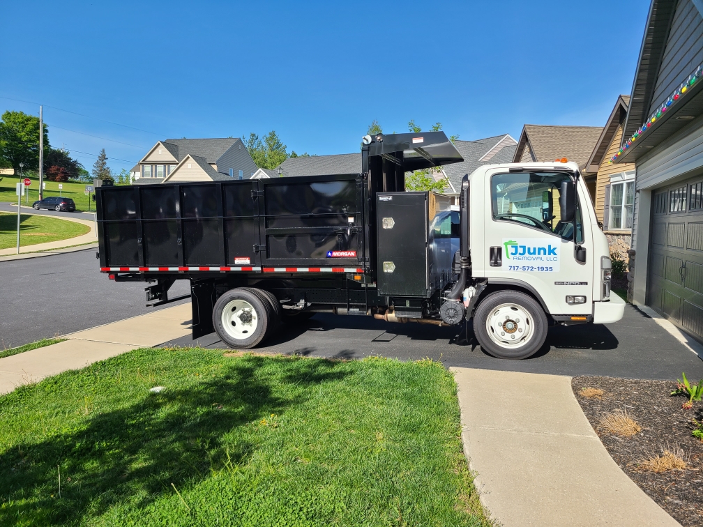 JJ  junk Removal LLC