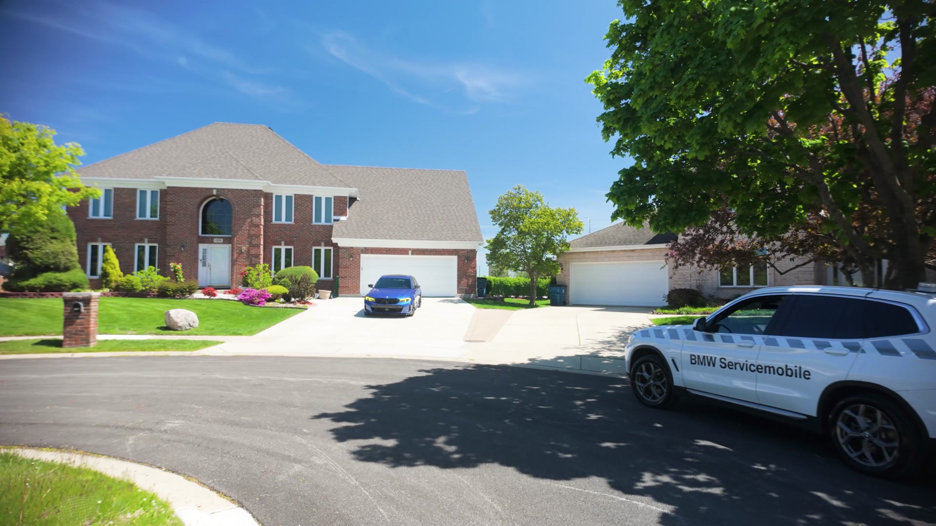 BMW of Elmhurst Auto Repair ad creative