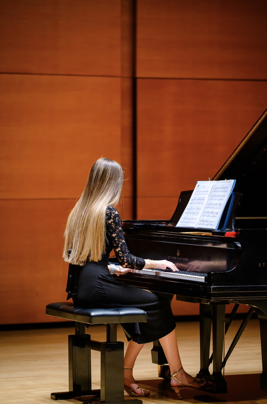 iK Piano Studio Music School ad creative