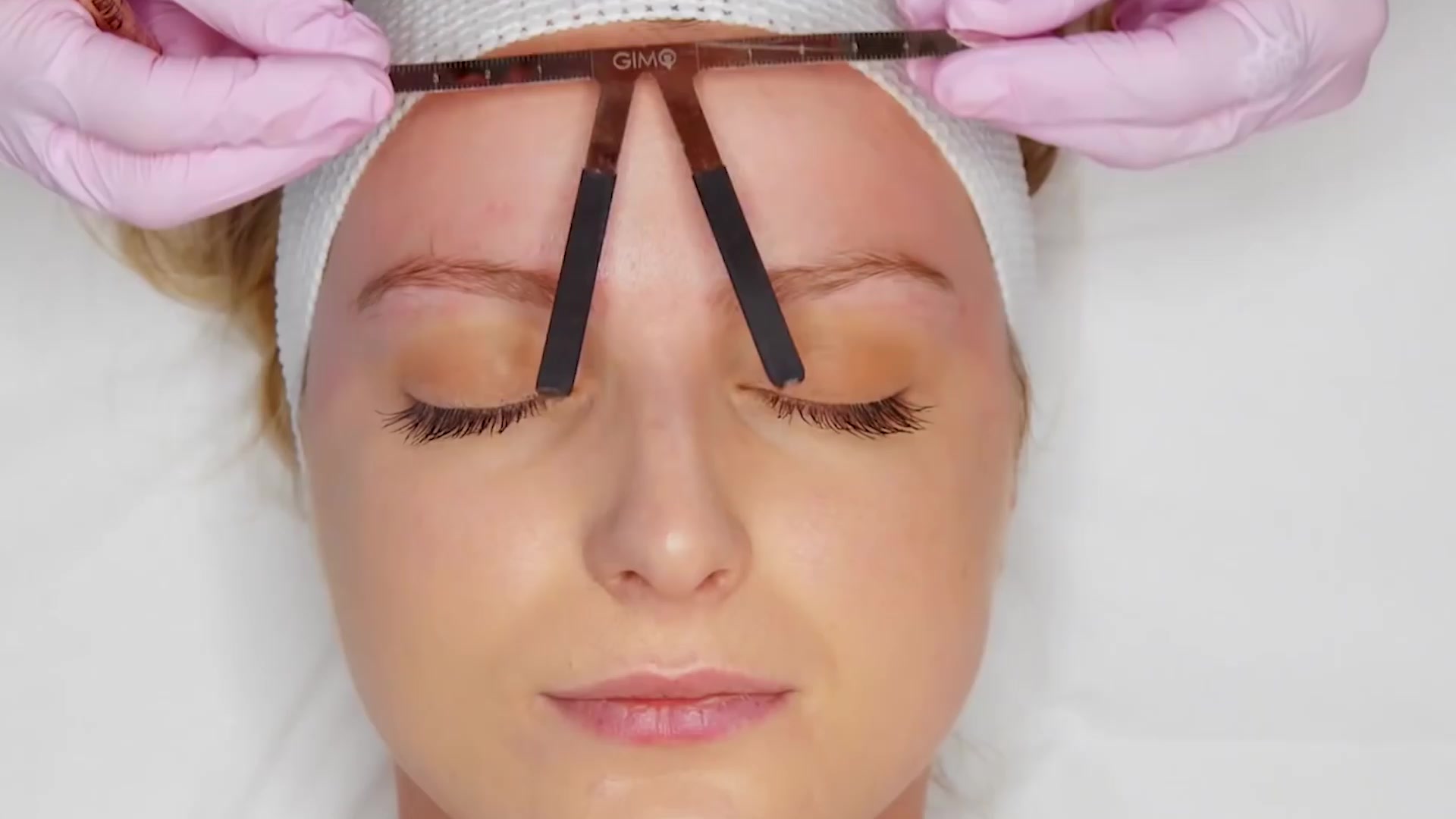 J. Nicole Brows Eyelash & Brow Studio ad creative