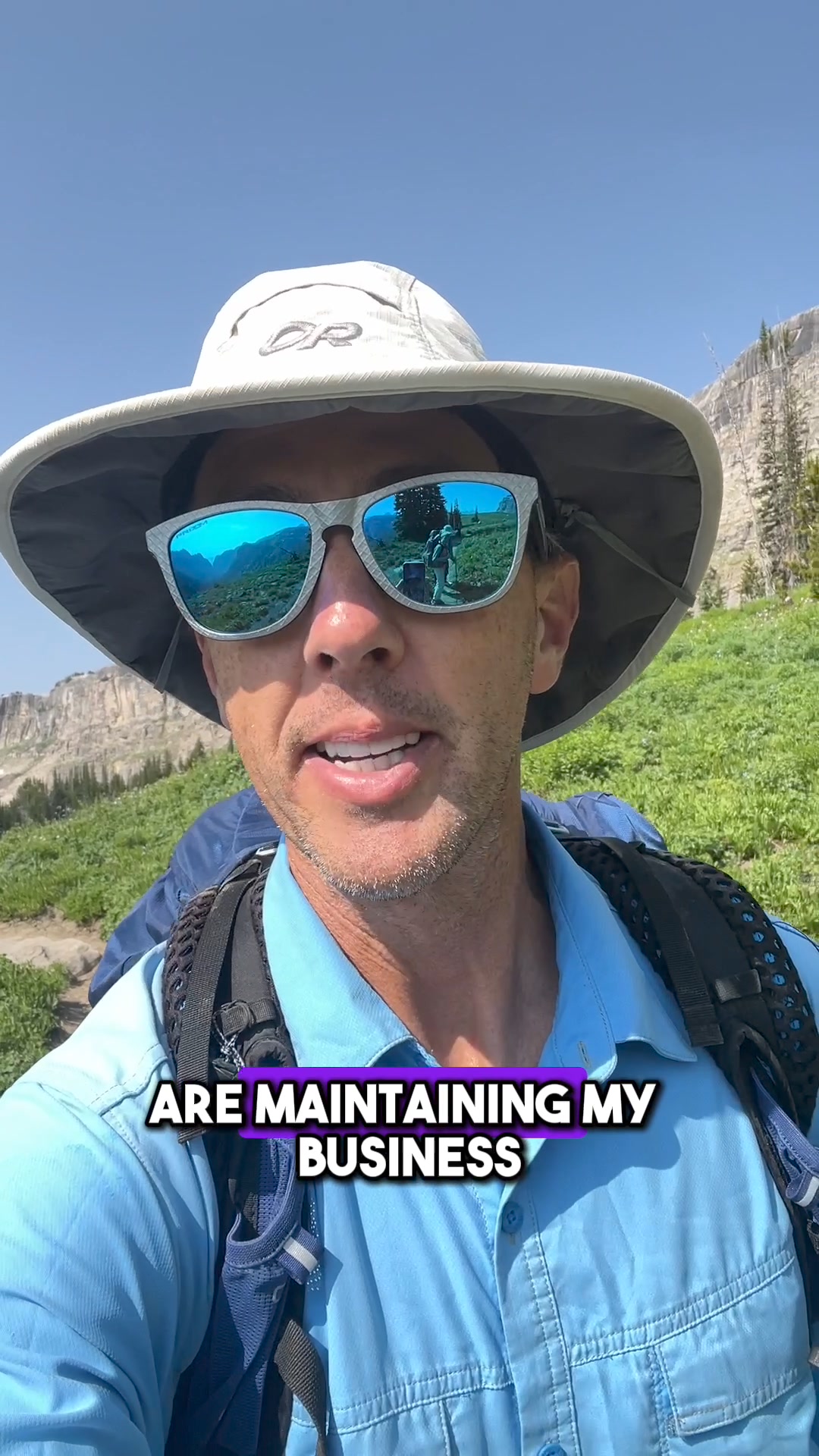 [FREE Guide] Find The Right Virtual Assistant In One Day 👉