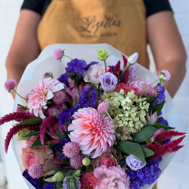 Lizette's Floral Studio