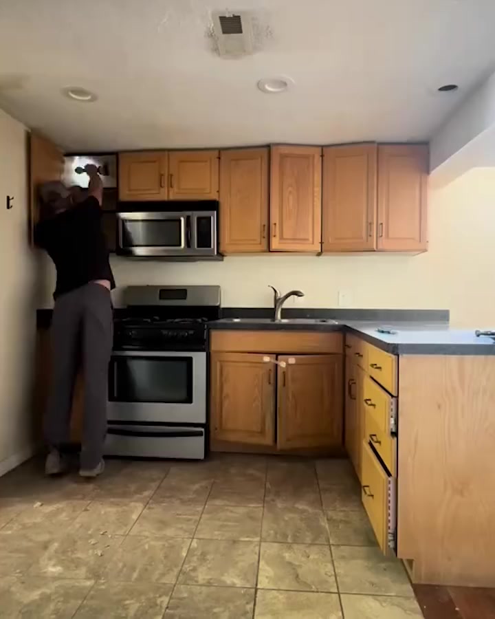 The Remodeling Pros Kitchen & Bath Remodeling ad creative