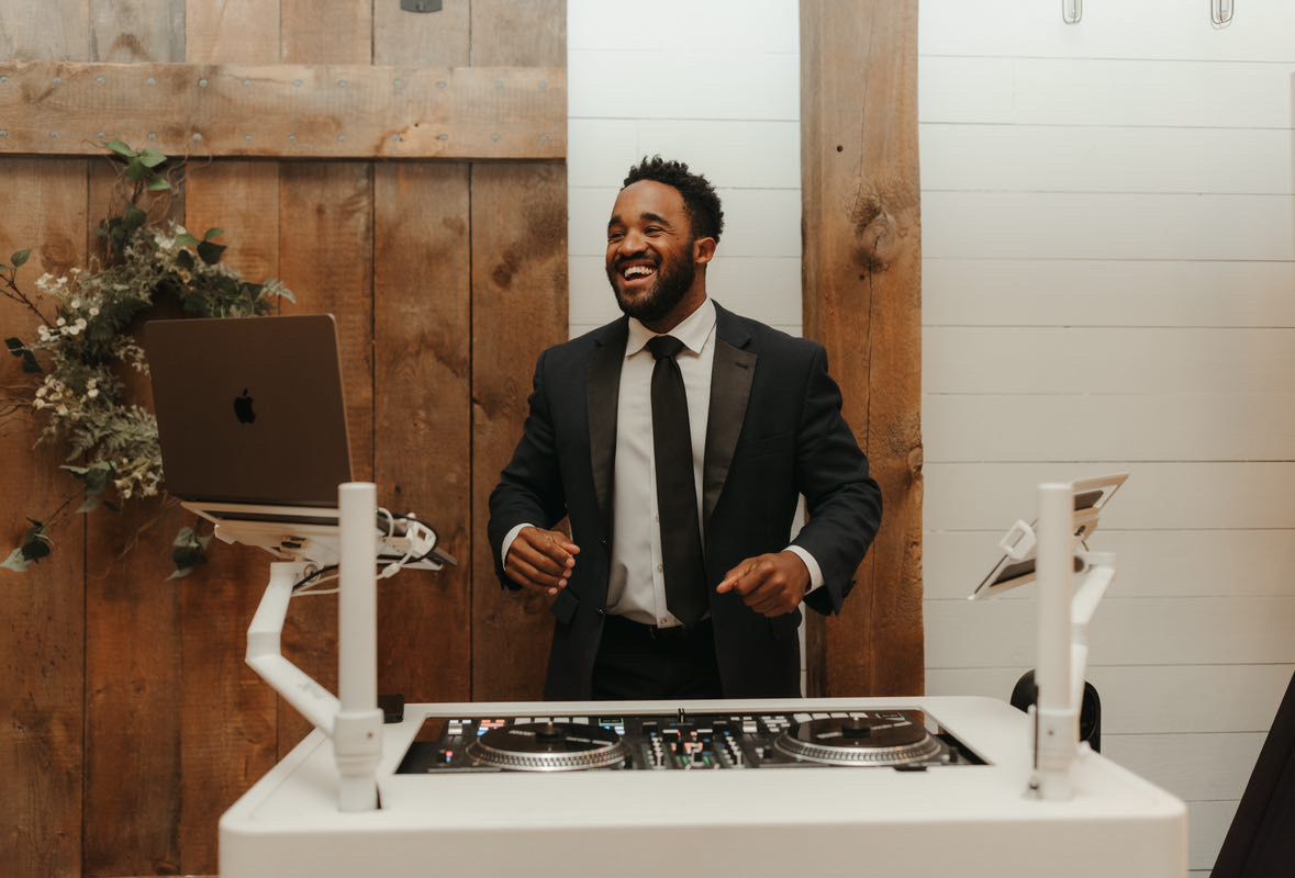 Michaels Entertainment DJ Service ad creative