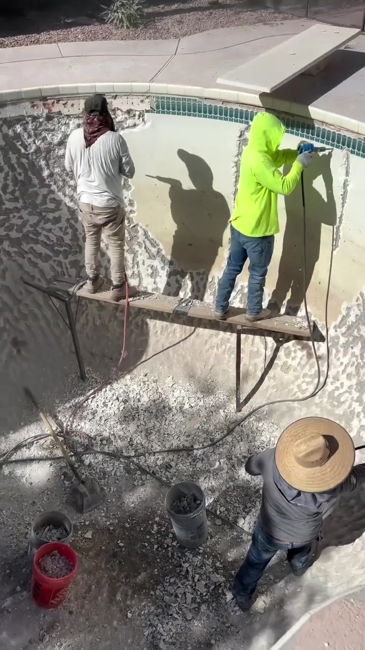 Cactus Pools Pool Service ad creative