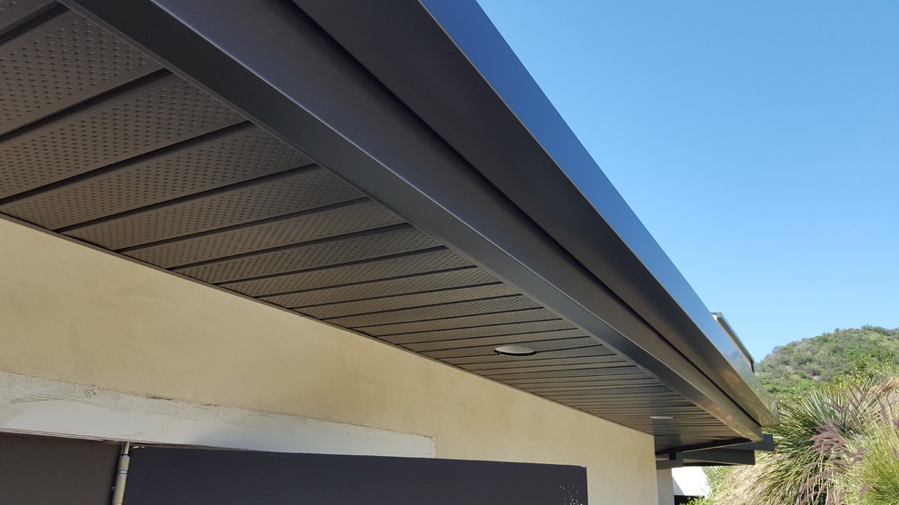 Armourgrade Continuous Gutters, Soffit and Fascia Installation Contractors Gutter Service ad creative