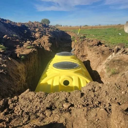 Septic Tank & Drainfield (Everything Included!)