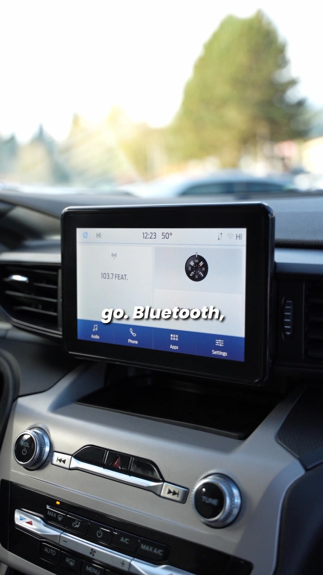 Kitsap Auto Outlet Auto Dealer ad creative