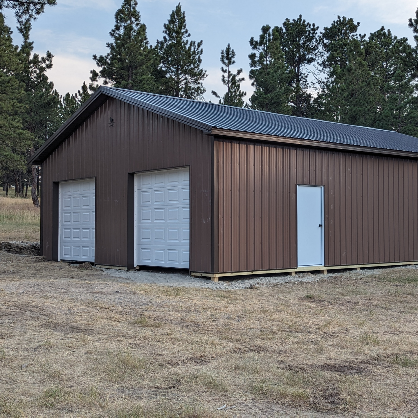 Yellowstone Post Frame LLC General Contractor ad creative