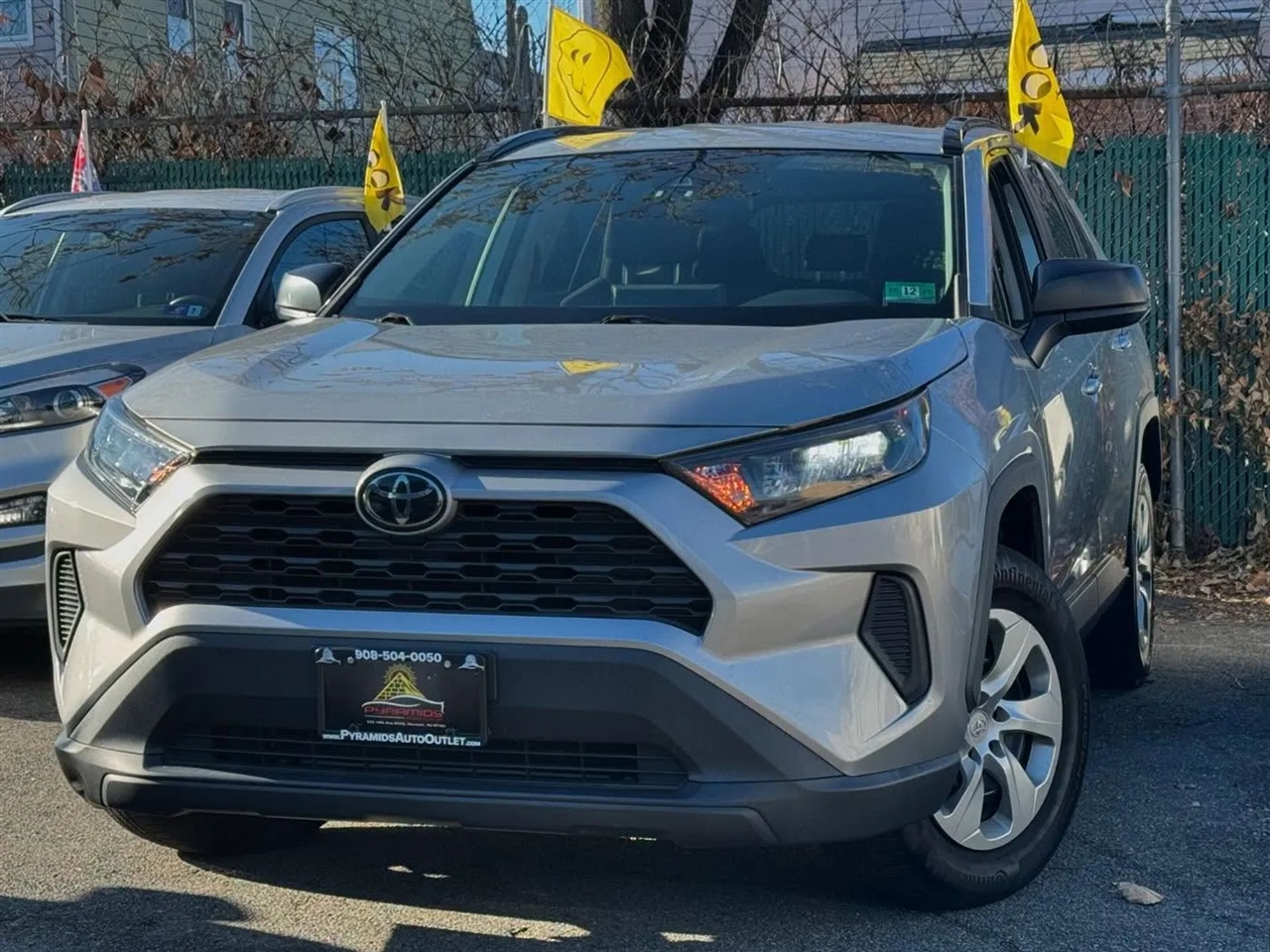 Pyramids Auto Outlet Auto Dealer ad creative