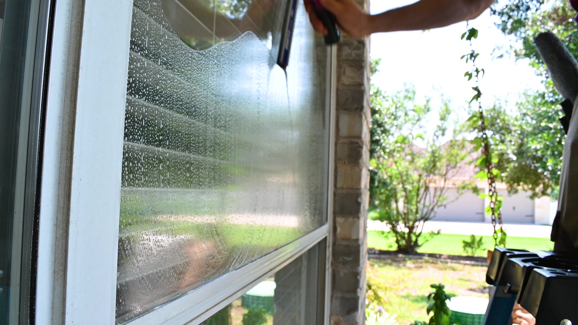 ABC Home & Commercial Services Pressure Washing ad creative