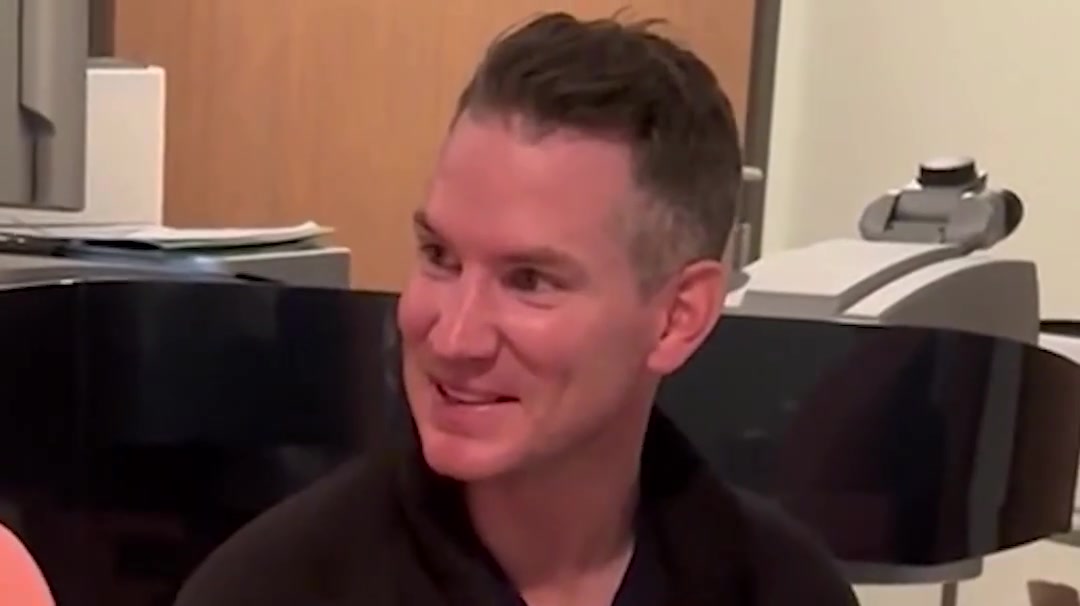 Decades of Glasses… Gone in One LASIK Day